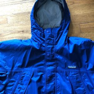 BOYS PATAGONIA LIGHT JACKET SIZE M (10)